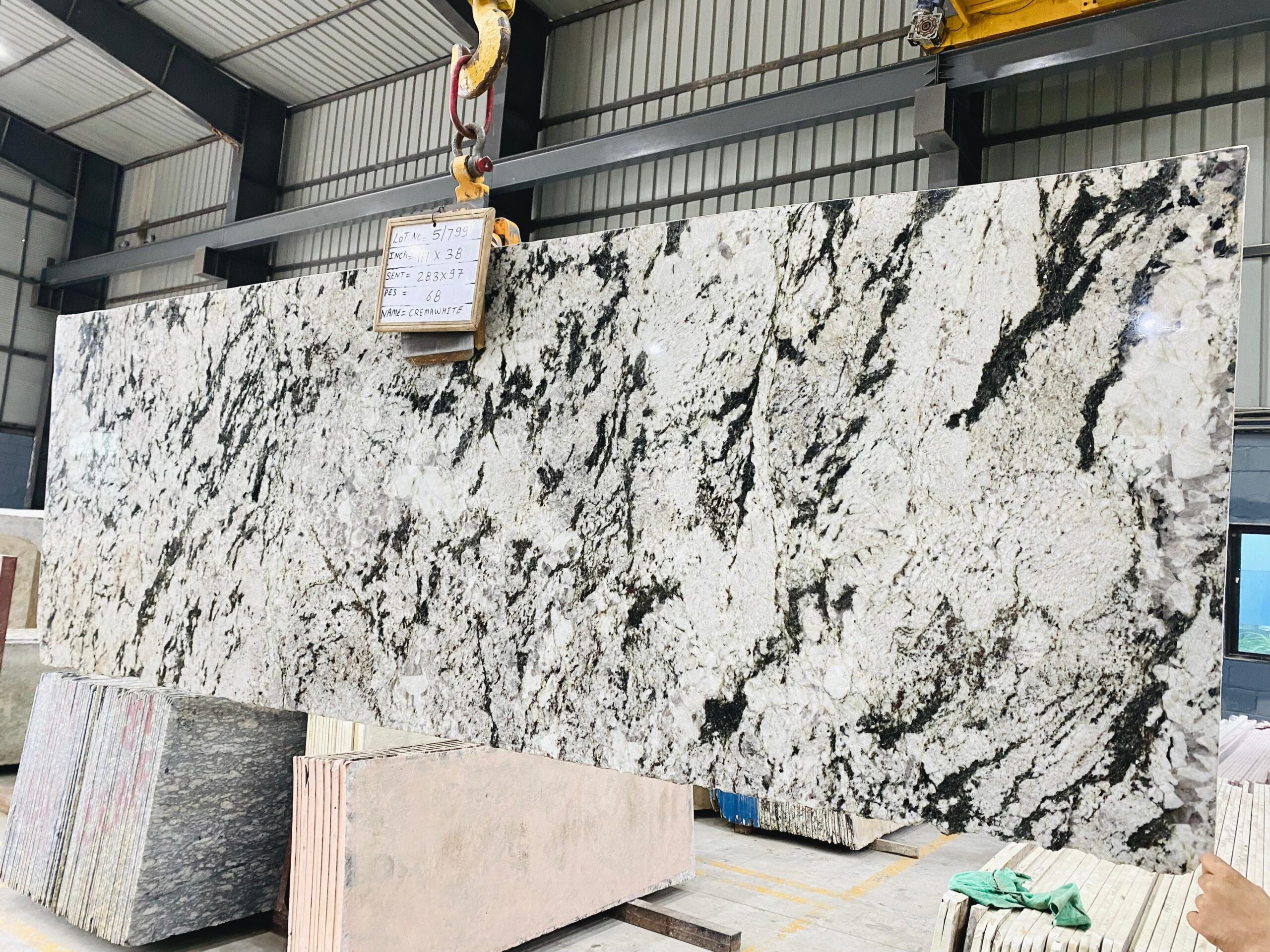 Image 2025-11-11 at 21.06.24 (16)